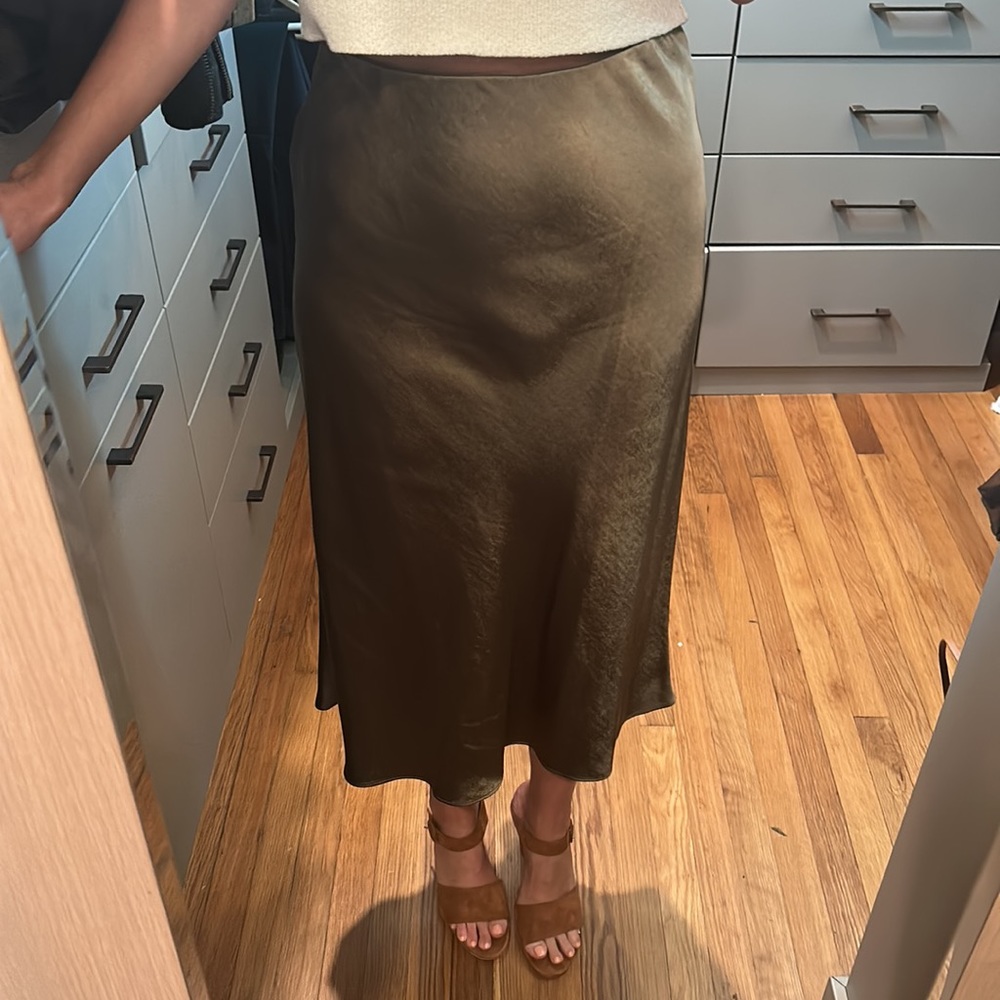 Satin Skirt - Picture 3 of 3